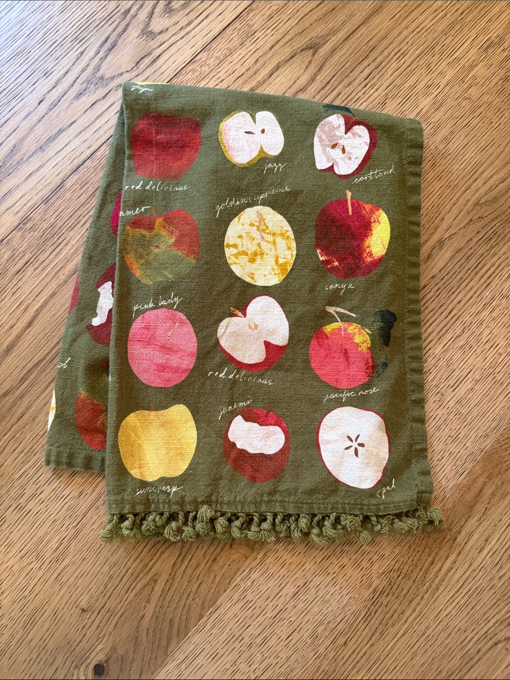 Anthropologie Olive Green Apple Pattern Kitchen Towel